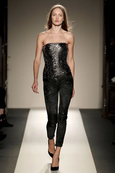 Look 26
